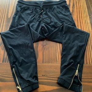 Zyia Black Peak Zipper Jogger